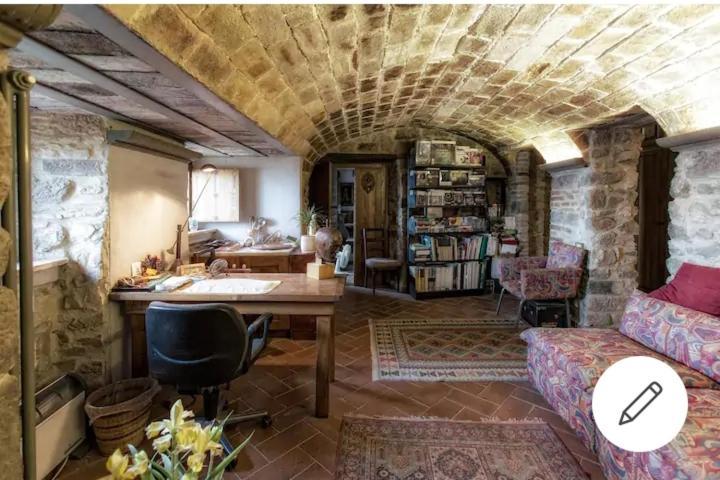Apartamento Elettra Flower Montecatini Val di Cecina Exterior foto